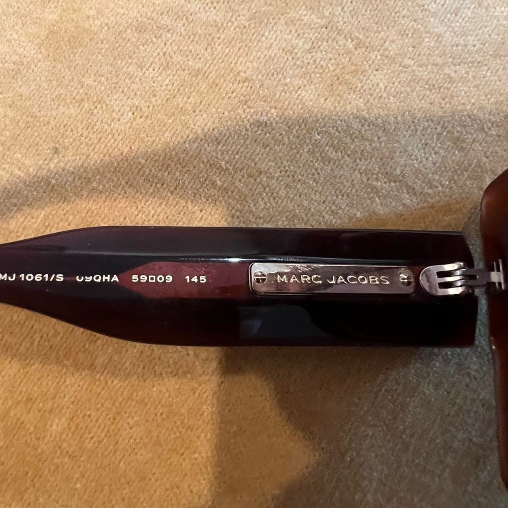 Marc Jacobs Burgundy Rectangular Sunglasses - image 3